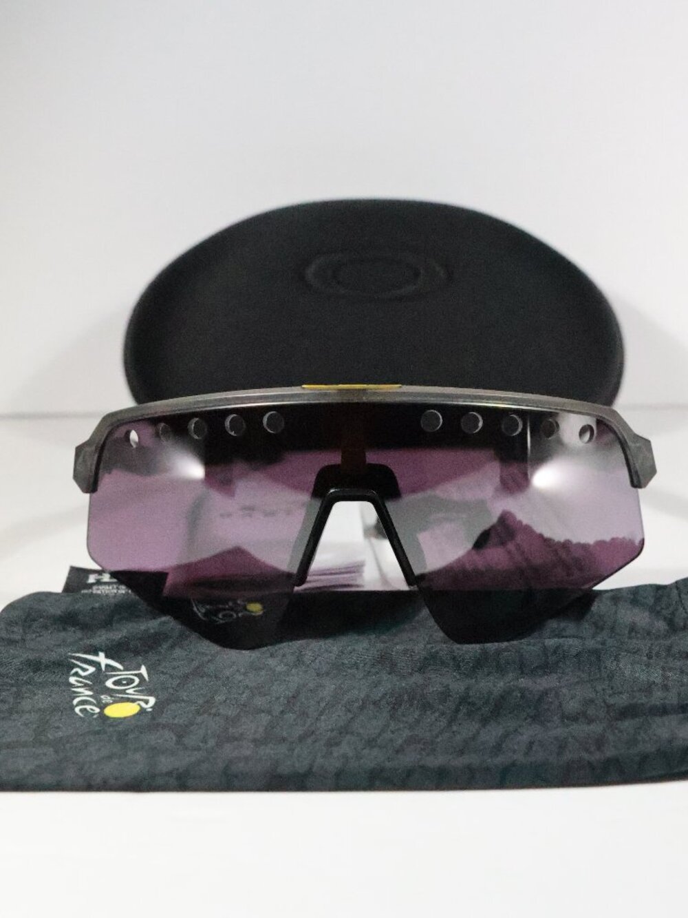SUTRO LITE SWEEP Prizm Road Black Shield Men's Sunglasses OO9465 946532 139